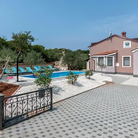 Villa Sunshine *